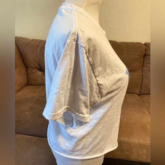 Yeehaw Custom Crop Top Western Style T-shirt Women’s Size Medium with V-Neck - Picture 4 of 7